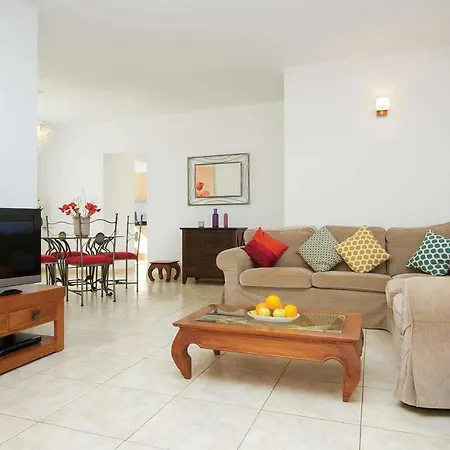 La Asomada Sleeps 6 Pool Wifi La Asomada (Lanzarote)